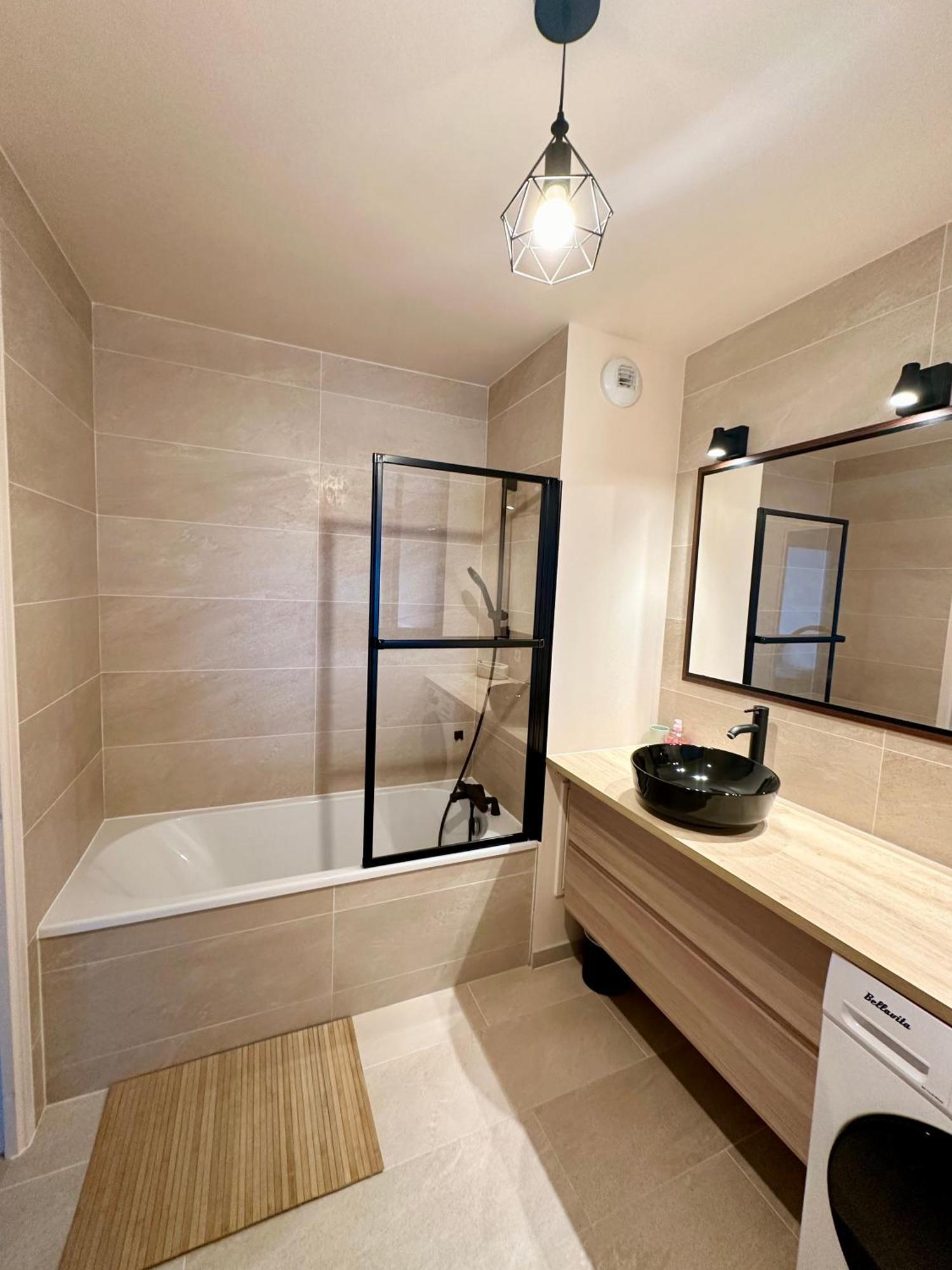 Appartement Chaleureux - Meaux Eksteriør billede